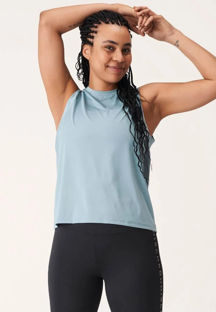 Kay Singlet